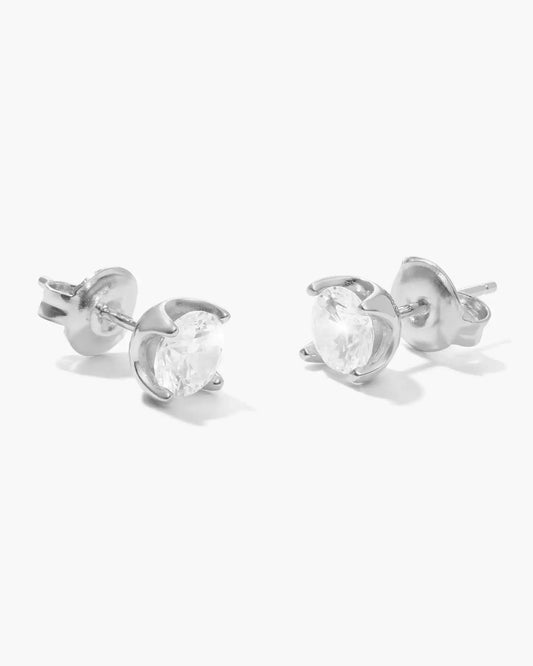 Classic Round Stud Earrings 5mm