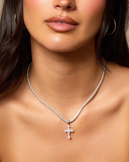 Women's Pavé Cross Pendant